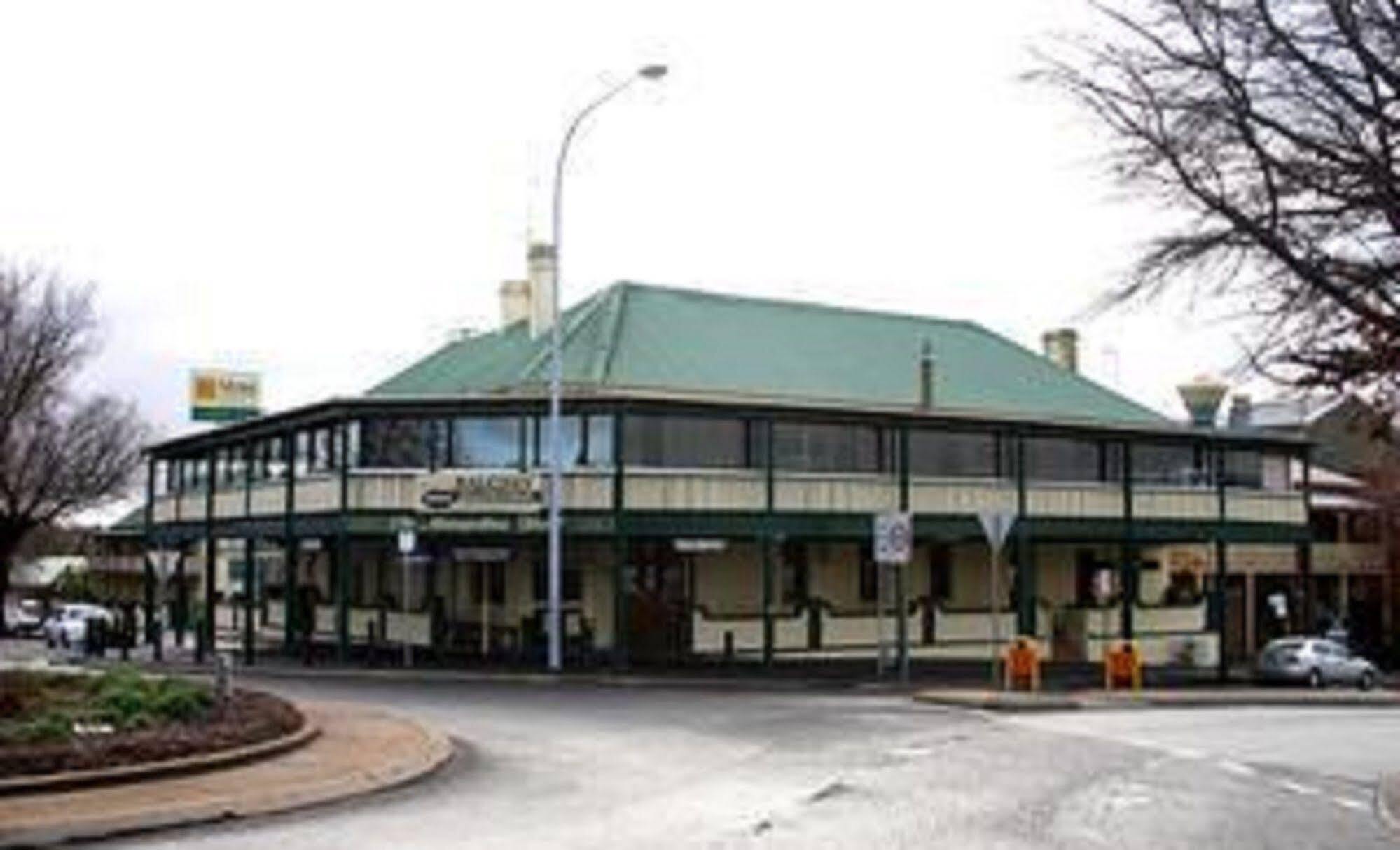 Town Square Motel Orange Extérieur photo